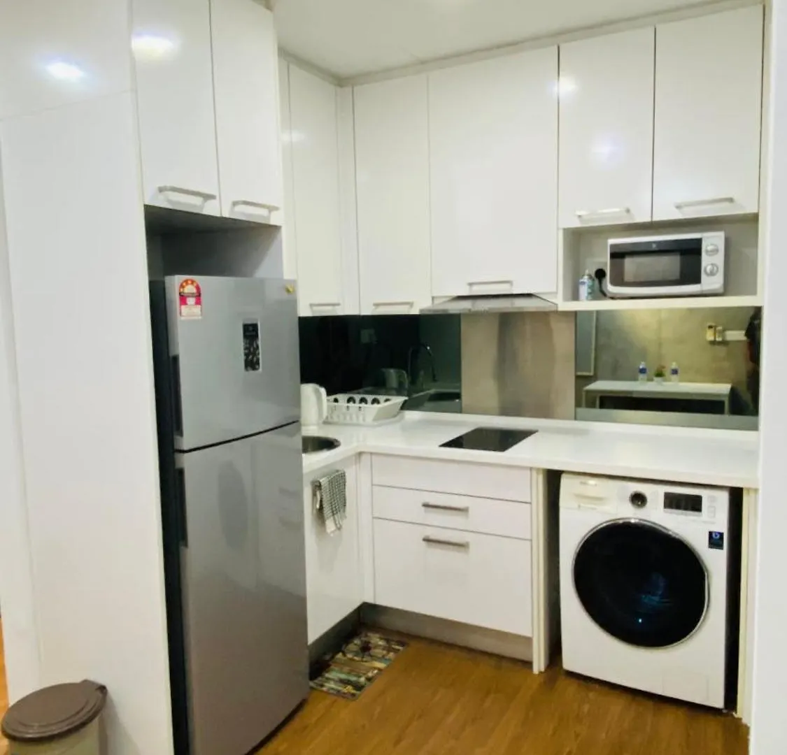 Hotel Mercu Summer Suites Near Klcc Kuala Lumpur